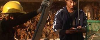 公司到銀湖項(xiàng)目現(xiàn)場(chǎng)進(jìn)行安全檢查，確保安全施工，喜迎新年